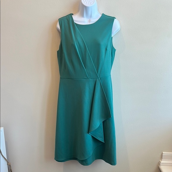Calvin Klein Elegant Green Sleeveless Dress- size 10 - Picture 1 of 5